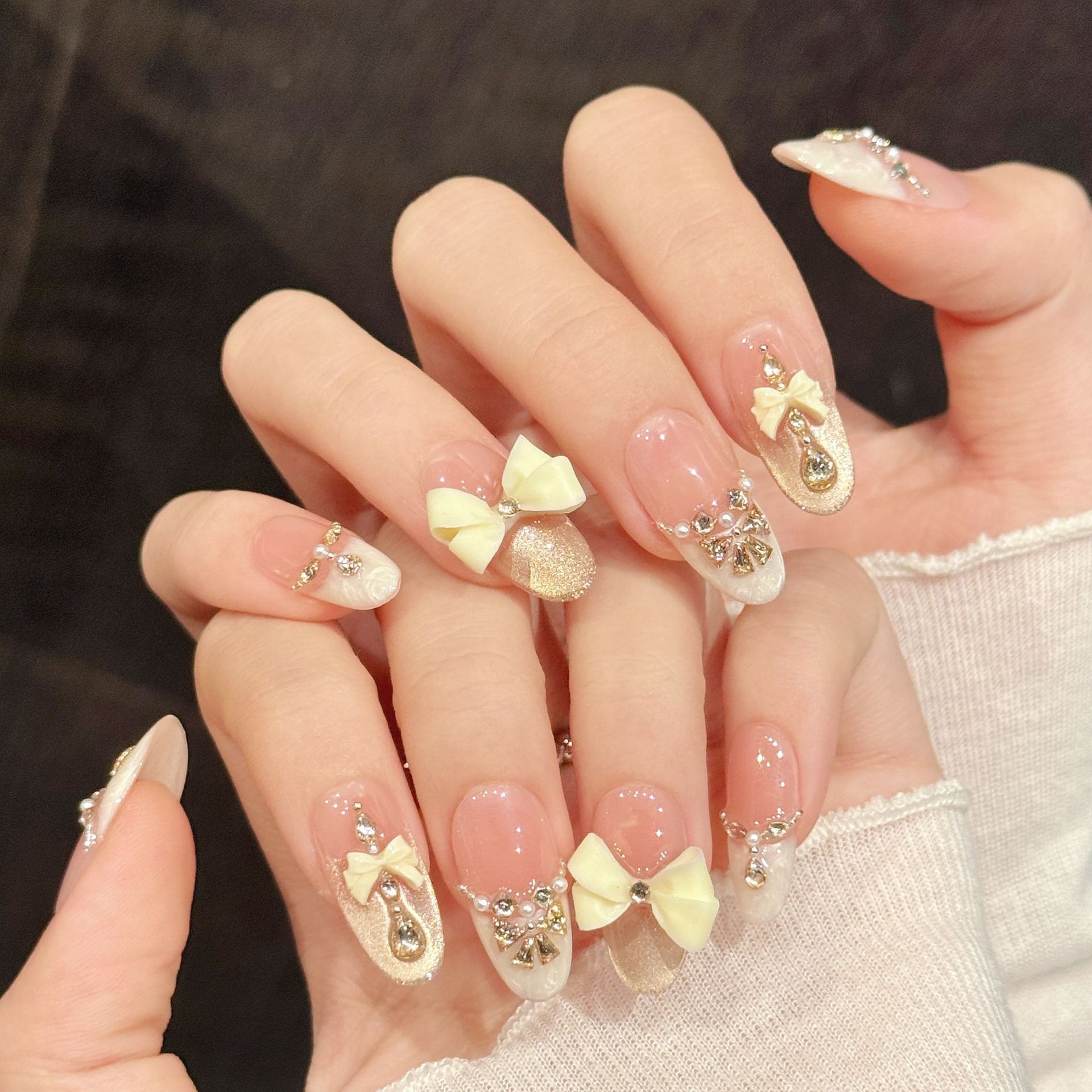 10 قطعة الصحافة اليدوية على ال - مراجعة Nail Extension Tips وسعره