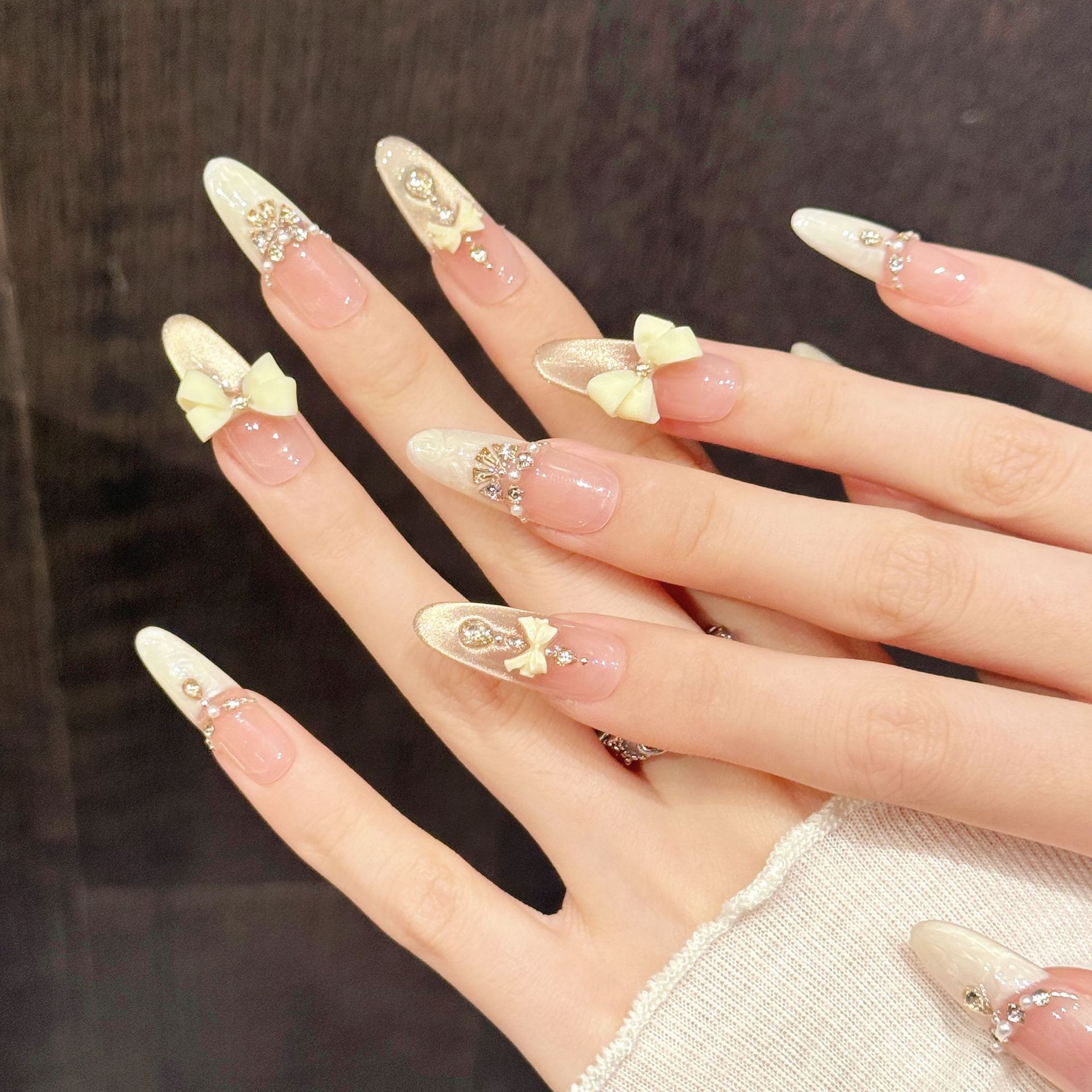 10 قطعة الصحافة اليدوية على ال - مراجعة Nail Extension Tips وسعره