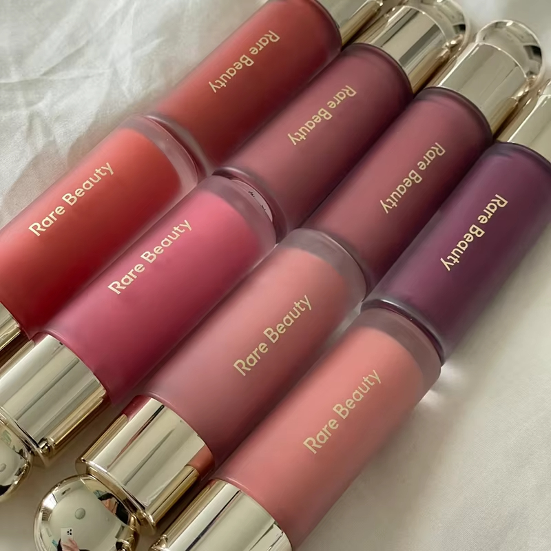 رائج نادر بيوتي هابي هوب جوي أ - مراجعة Rare Beauty Makeup Highlighter وسعره