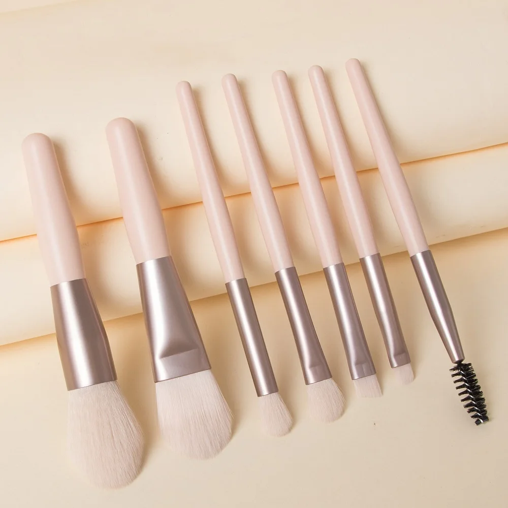 مجموعة جديدة من 8 فرش مكياج تش - مراجعة Beauty Makeup Eyeshadow وسعره